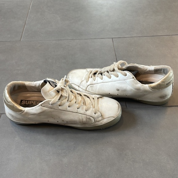 Golden Goose Superstar distressed sneakers with gold star and heel tab. Size 8 - Picture 7 of 9